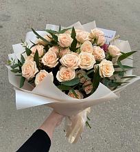 Букет Кремовые розы Латте в Новосевастопольском